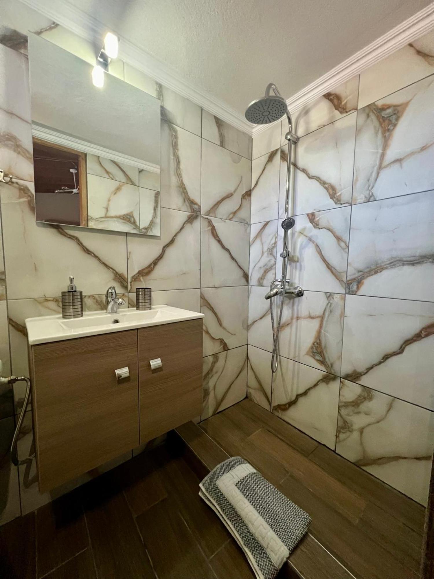 Garden Stay Agios Pavlos  Bagian luar foto